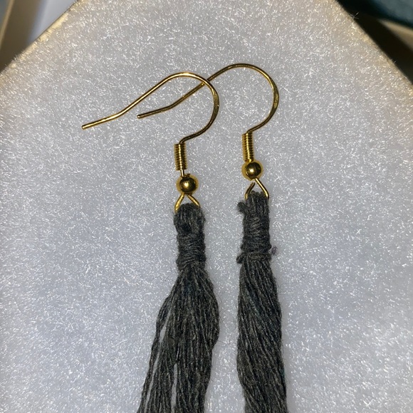 Green Medium Hand Crafted Macrame Style Fringe Gold Toned Dangle Earrings - Picture 5 of 8